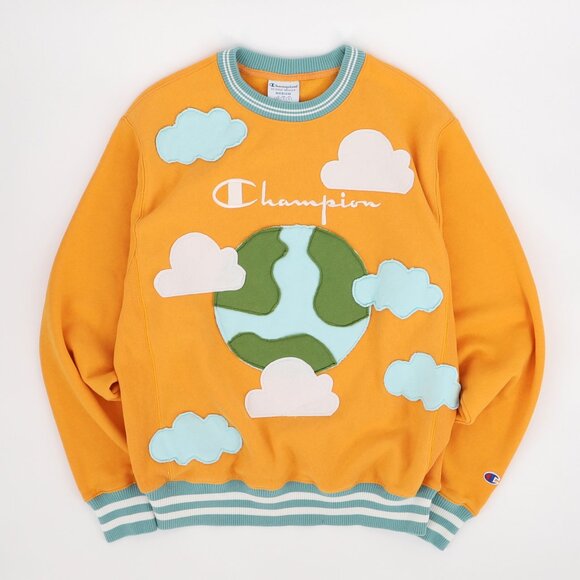 EARTH CLOUDY UPCYCLED REWORKED CUSTOM MADE SWEATSHIRT Size M - Picture 1 of 5